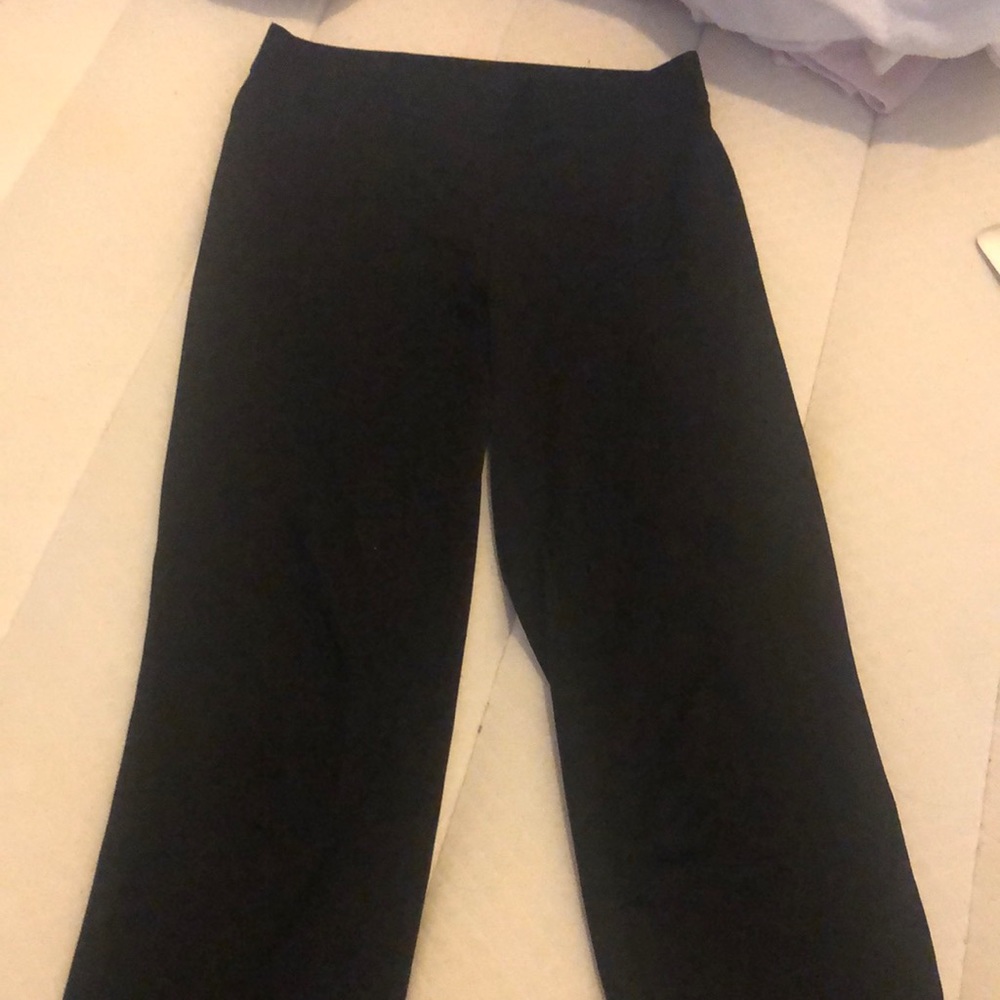 UNIQLO - Straight Fit Work Pants in Black. Waist 25-27 inch - stretchy, Size S-M